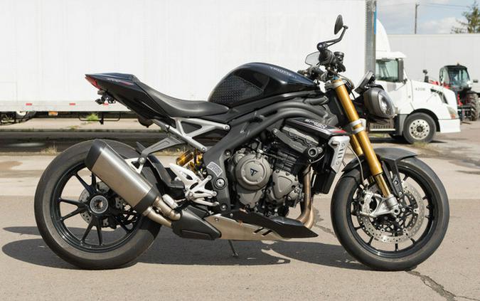 2024 Triumph Speed Triple 1200 RS Sapphire Black