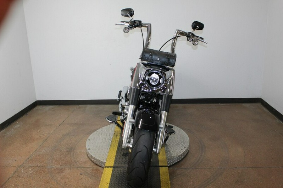 Harley-Davidson® Fat Boy® 114 2023 FLFBS 069191T BLACK W/ PINSTRIPE