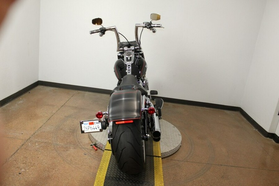 Harley-Davidson® Fat Boy® 114 2023 FLFBS 069191T BLACK W/ PINSTRIPE