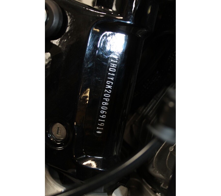 Harley-Davidson® Fat Boy® 114 2023 FLFBS 069191T BLACK W/ PINSTRIPE