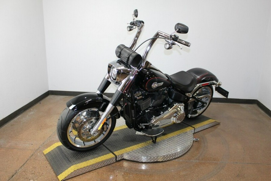 Harley-Davidson® Fat Boy® 114 2023 FLFBS 069191T BLACK W/ PINSTRIPE