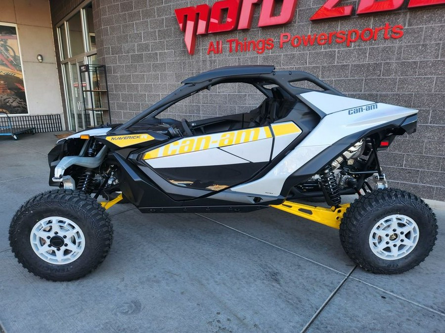 2024 Can-Am® Maverick R 999T DCT