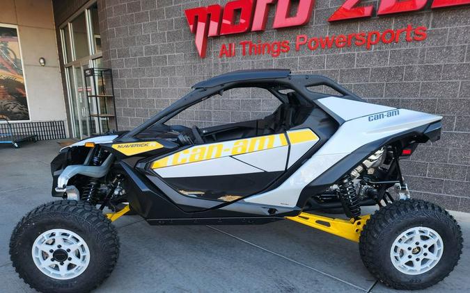 2024 Can-Am® Maverick R 999T DCT