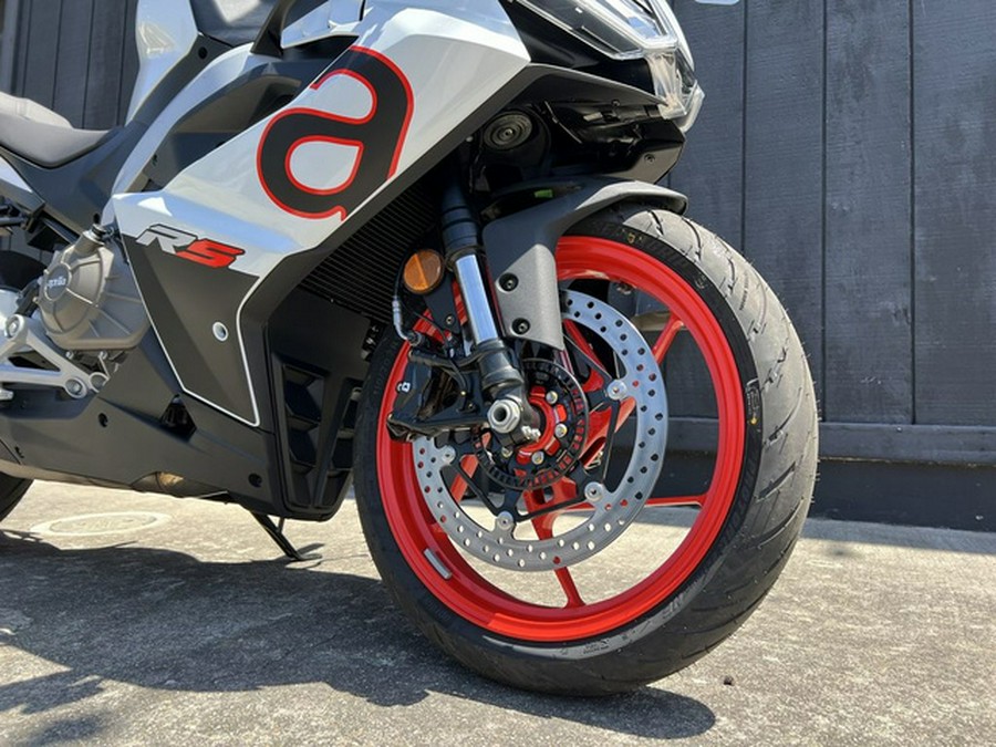 2025 Aprilia RS457