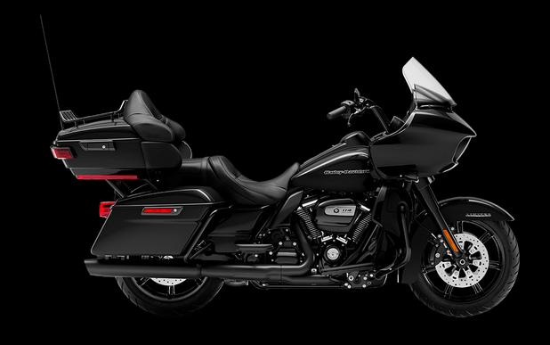 2021 Harley-Davidson® Road Glide® Limited Vivid Black - Black Finish