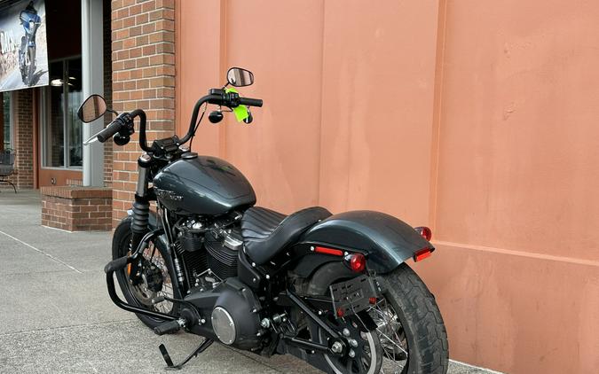 Harley-Davidson® Street Bob® Spruce