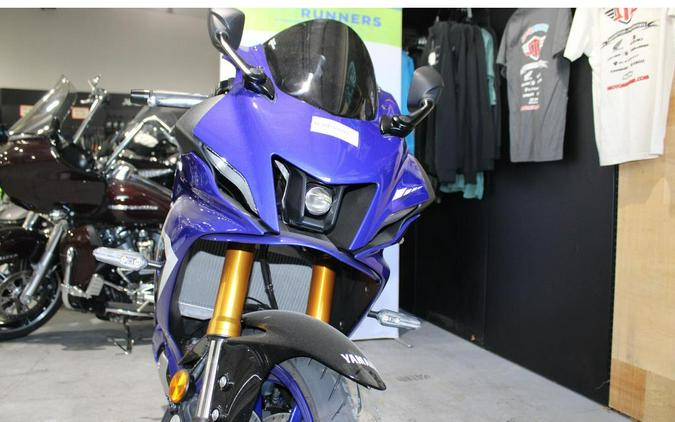 2025 Yamaha YZF-R7