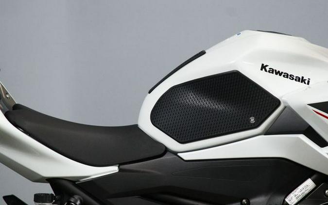 2023 Kawasaki Z400 ABS