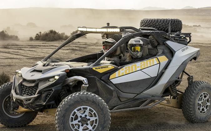 2024 Can-Am Maverick R 999T DCT