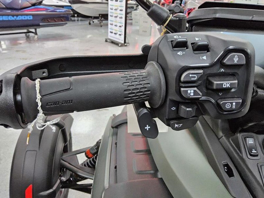 2025 Can-Am® Canyon Redrock