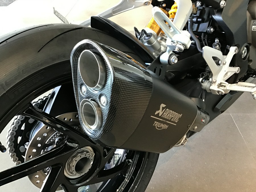 2026 Triumph Speed Triple 1200 RX