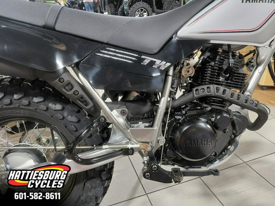 2026 Yamaha TW200