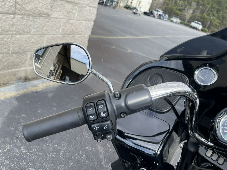 2022 Harley-Davidson Road Glide® Special