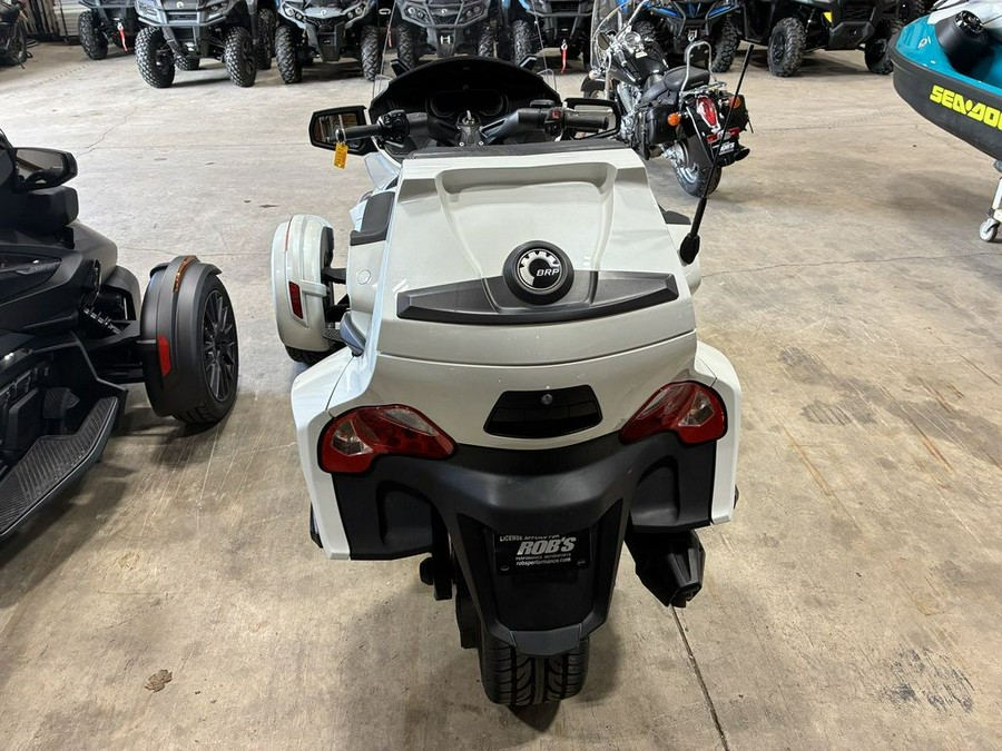 2018 Can-Am® Spyder® RT Limited Dark