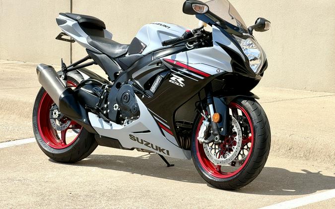2023 Suzuki GSX-R600