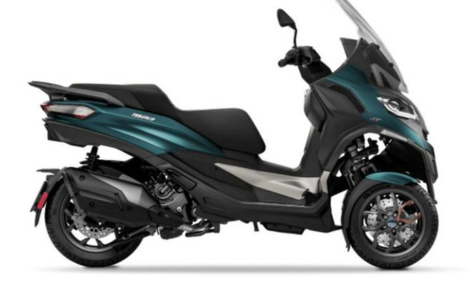 2024 Piaggio MP3 530 Exclusive