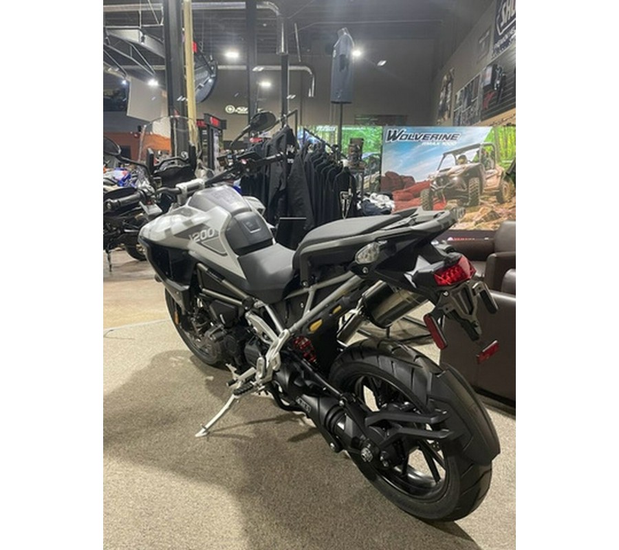 2023 Triumph Tiger 1200 GT Pro Snowdonia White