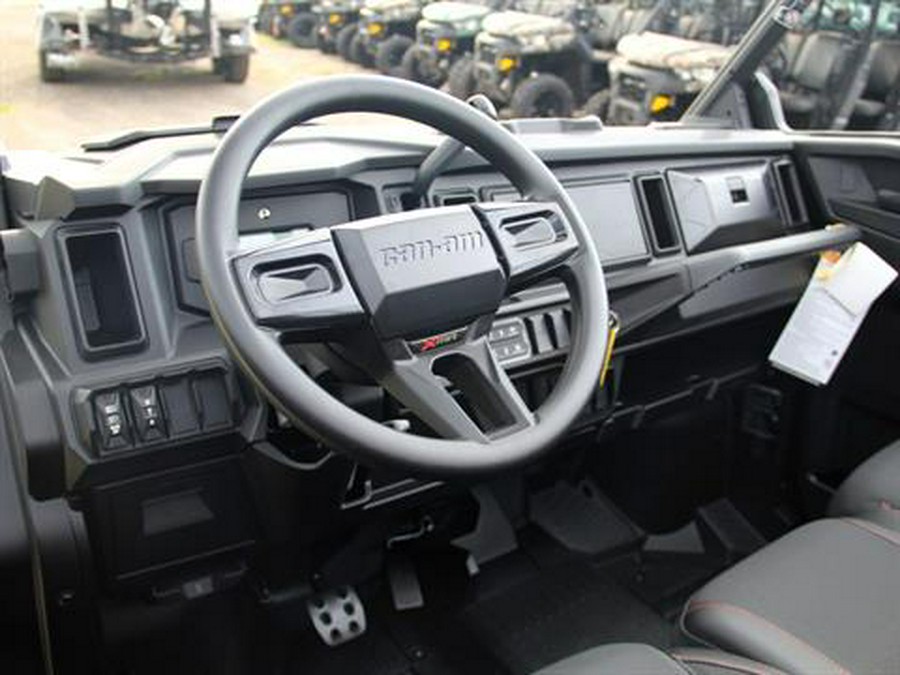 2026 Can-Am Defender MAX X MR HD11 With Half-Doors