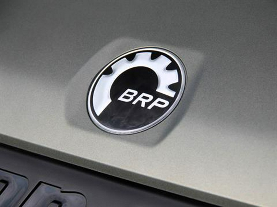 2026 Can-Am Defender MAX X MR HD11 With Half-Doors