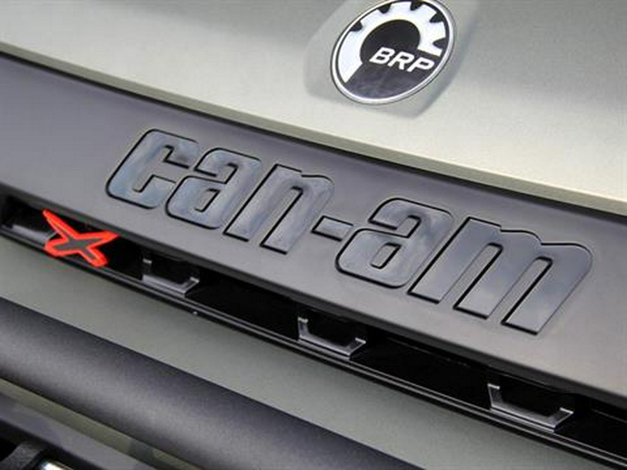 2026 Can-Am Defender MAX X MR HD11 With Half-Doors