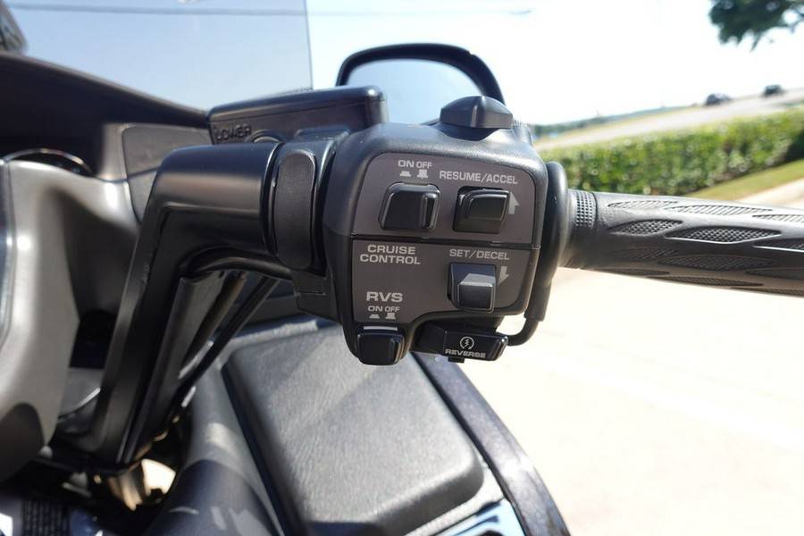 2010 Honda Gold Wing® Audio / Comfort