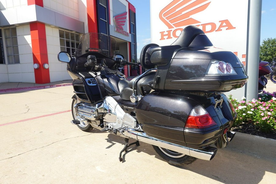 2010 Honda Gold Wing® Audio / Comfort