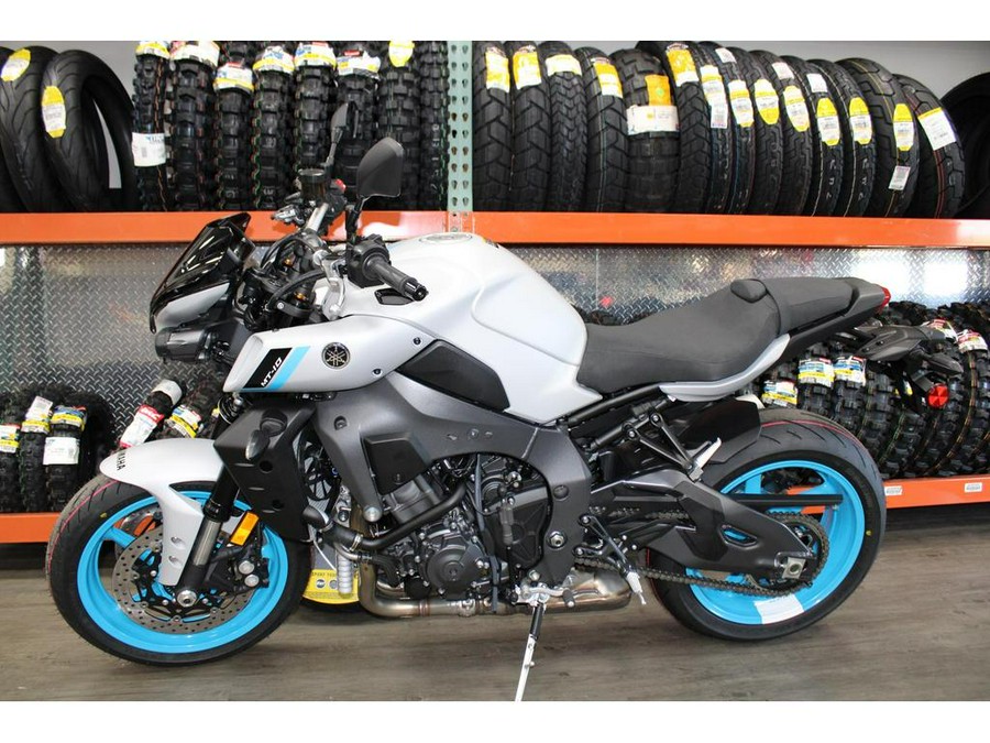 2025 Yamaha MT-10