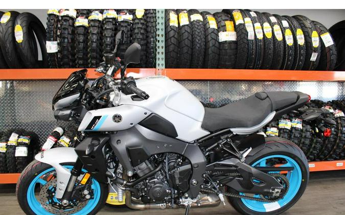 2025 Yamaha MT-10