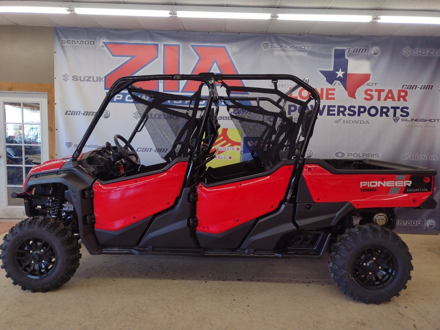 2023 Honda Pioneer 1000-6 Deluxe Crew