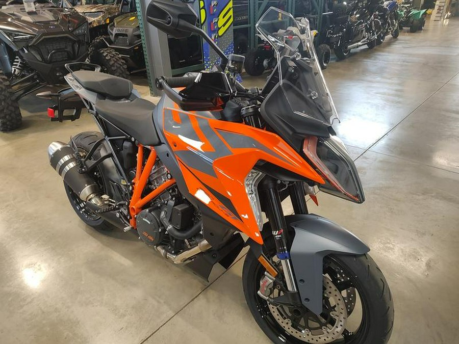 2024 KTM 1290 Super Duke GT