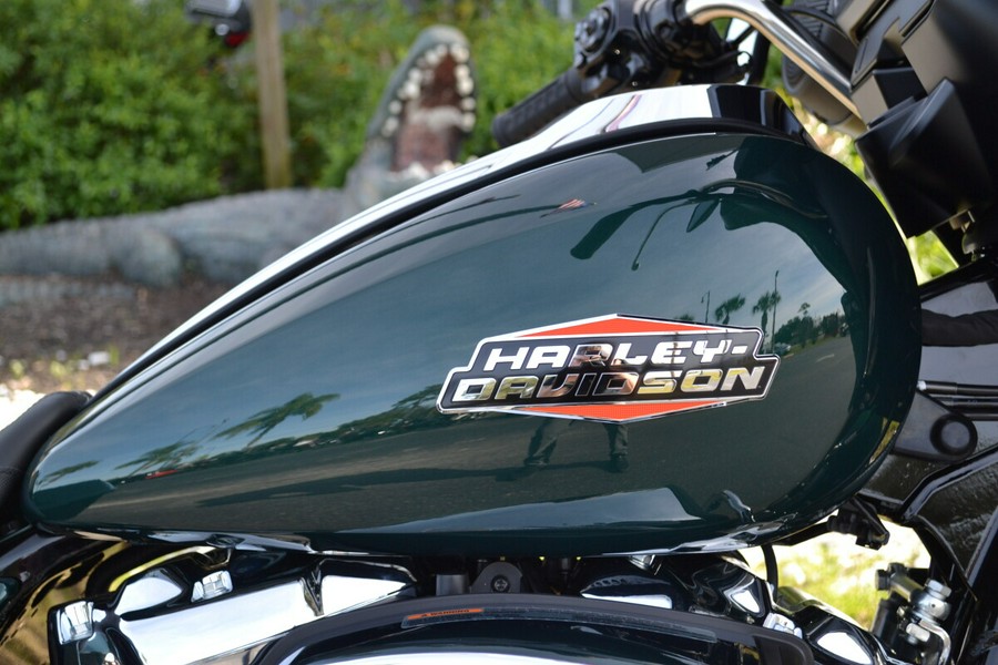 2024 Harley-Davidson Street Glide® Alpine Green - FLHX