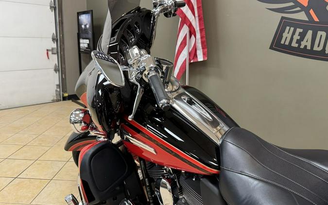 2016 Harley-Davidson Electra Glide® CVO™ Limited