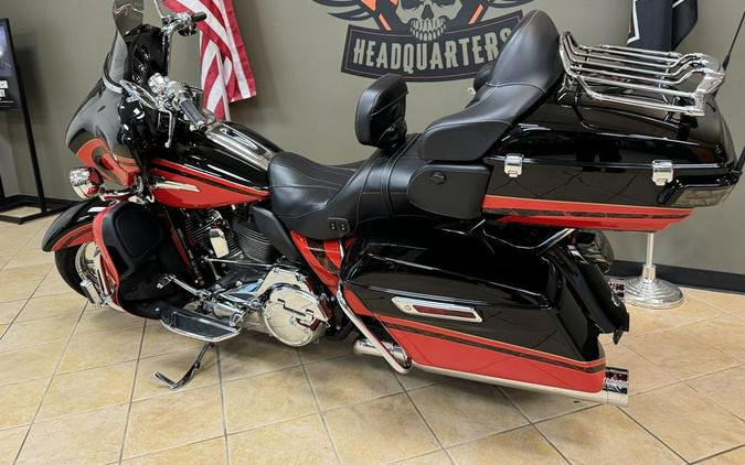 2016 Harley-Davidson Electra Glide® CVO™ Limited