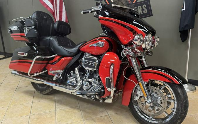 2016 Harley-Davidson Electra Glide® CVO™ Limited