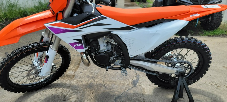 2024 KTM SX 300