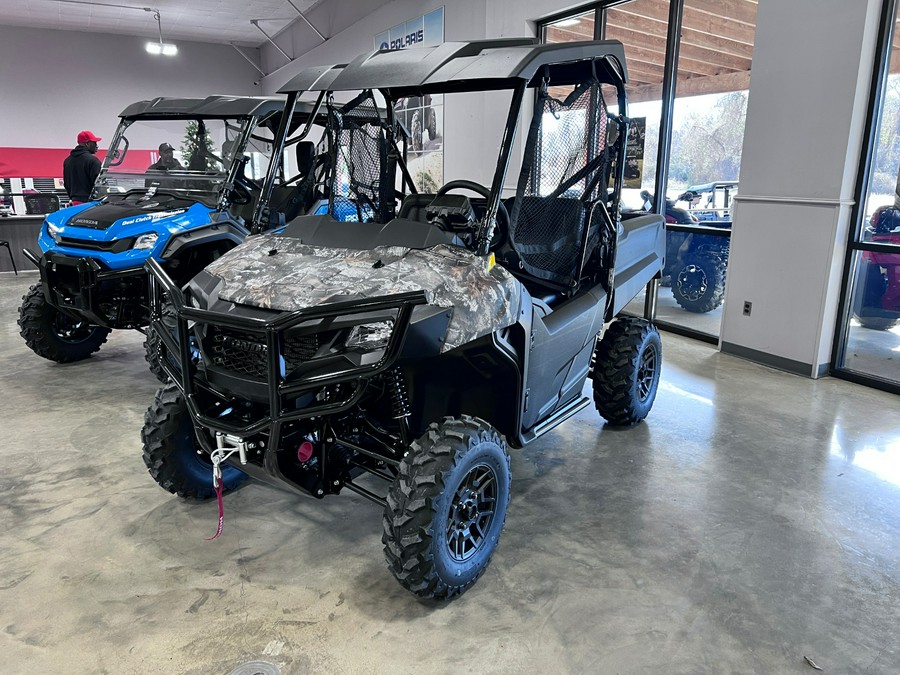 2026 Honda Pioneer 700 Forest
