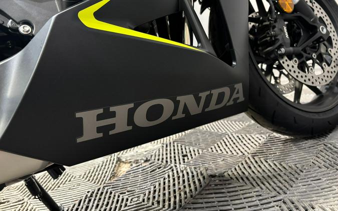 2026 Honda CBR650R E-Clutch