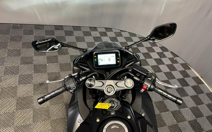 2026 Honda CBR650R E-Clutch