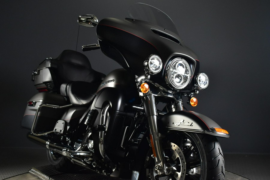 2019 Harley-Davidson Ultra Limited Industrial Gray Denim/Black Denim