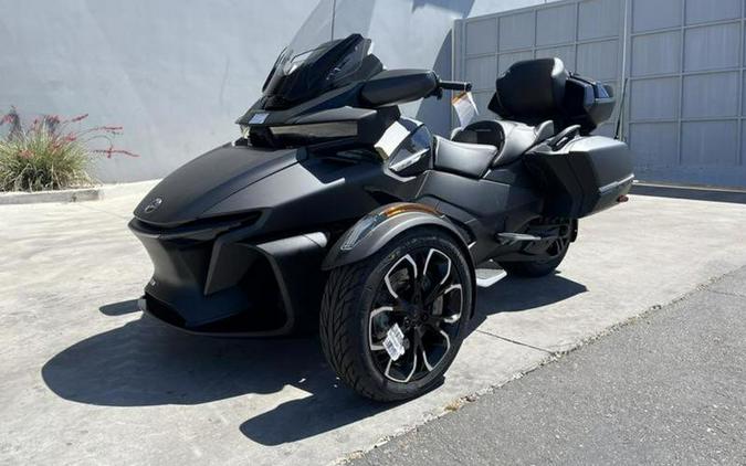 2023 Can-Am Spyder RT Review [Celebrating 2023 IFRD]