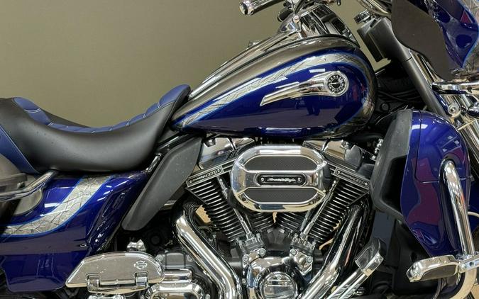 2016 Harley-Davidson Electra Glide® CVO™ Limited