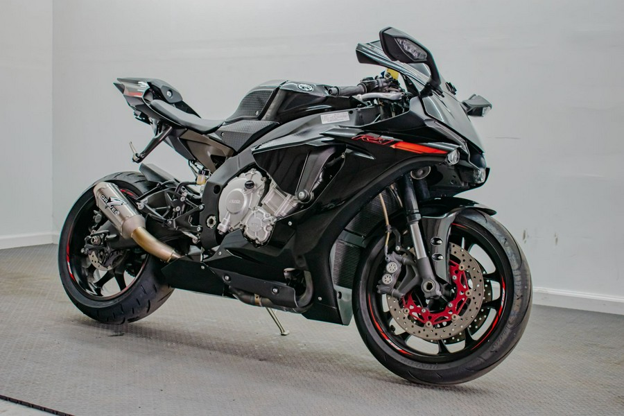 2015 Yamaha YZF-R1