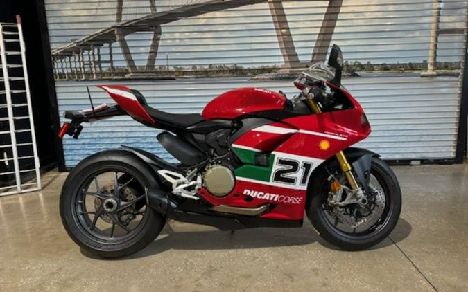 2024 Ducati Panigale V2 Bayliss 1st Championship Livery