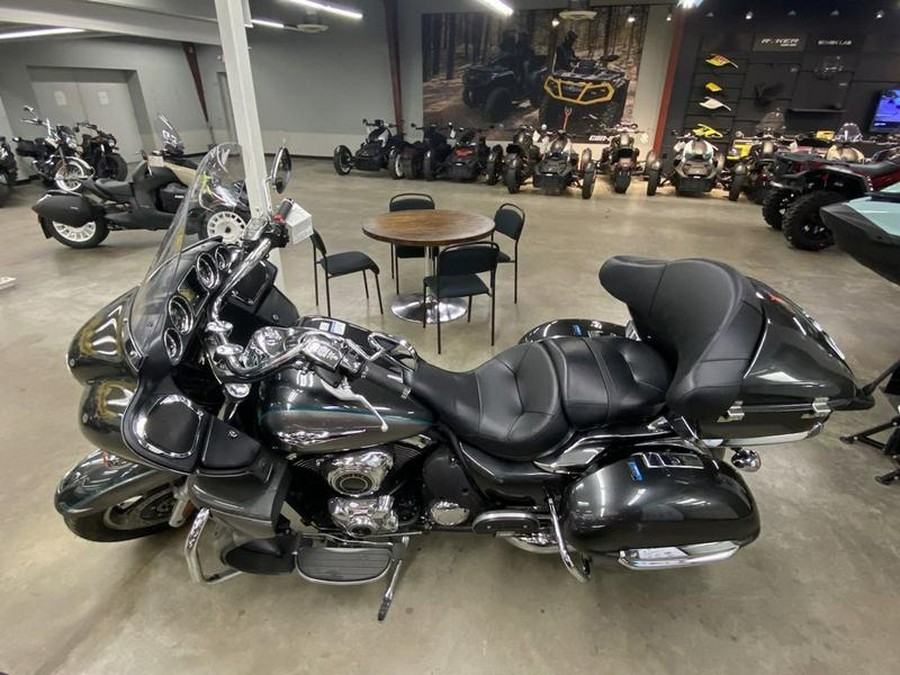 2024 Kawasaki Vulcan® 1700 Voyager® ABS