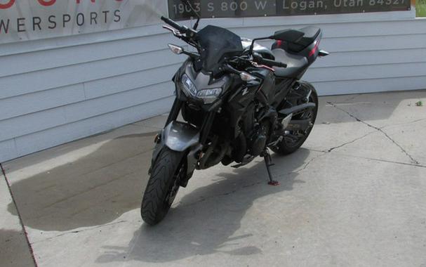 2023 Kawasaki Z900 ABS Metallic Black/Graphite Gray/Flat Black