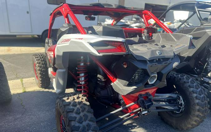 2025 Can-Am Maverick X3 X Rs Turbo RR Fiery Red & Hyper Silver