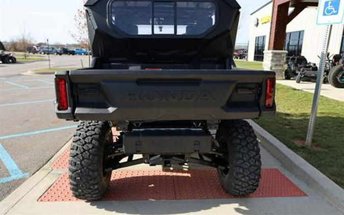 2023 Honda Pioneer 1000-6 Deluxe Crew