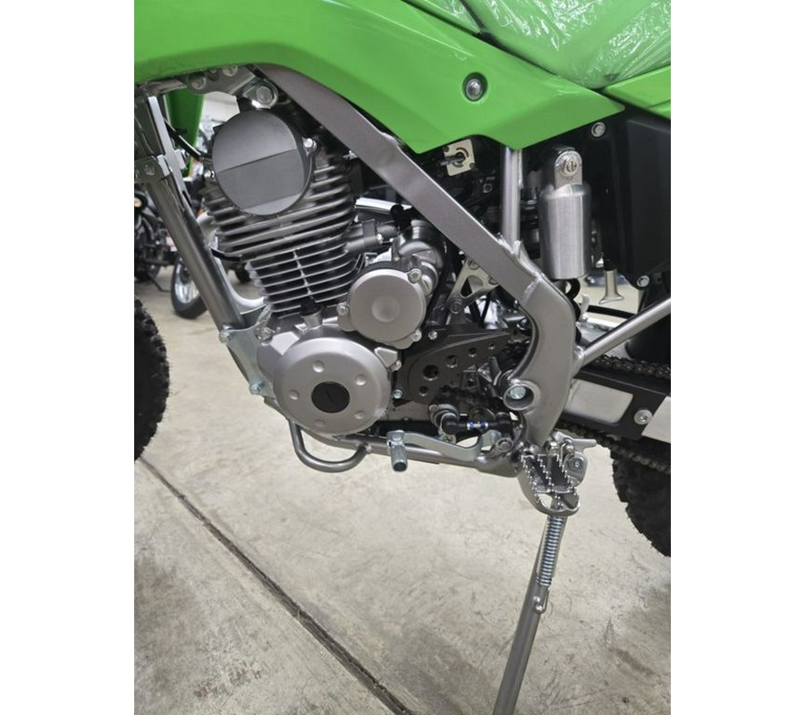 2026 Kawasaki LIME GREEN KLX140R F