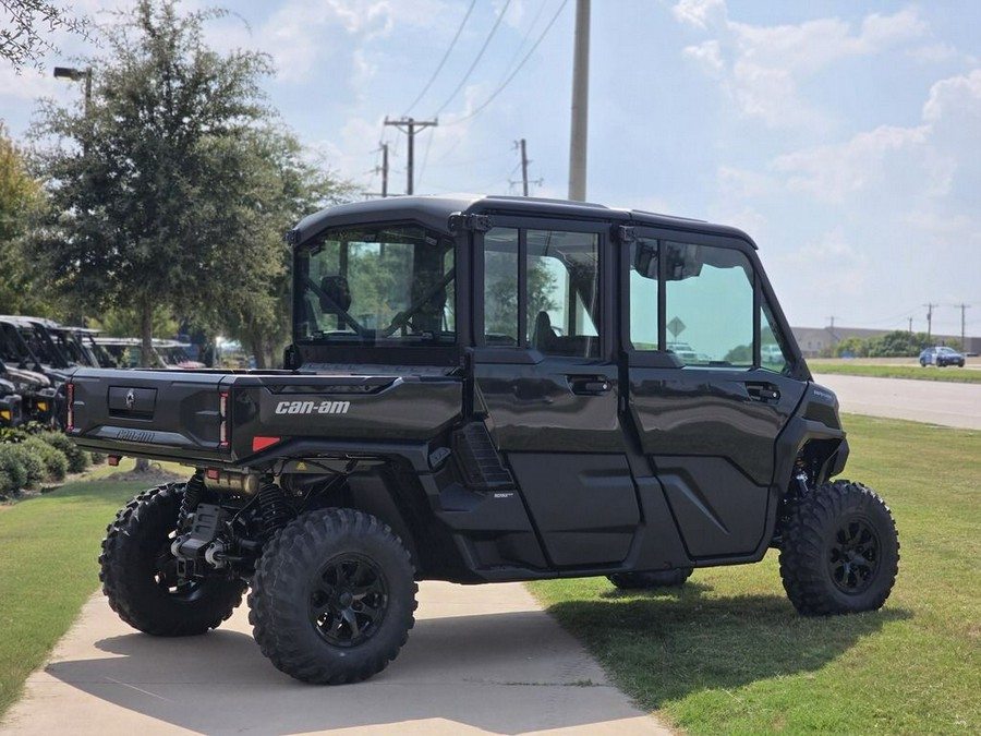 2026 Can-Am® Defender MAX XT CAB HD11