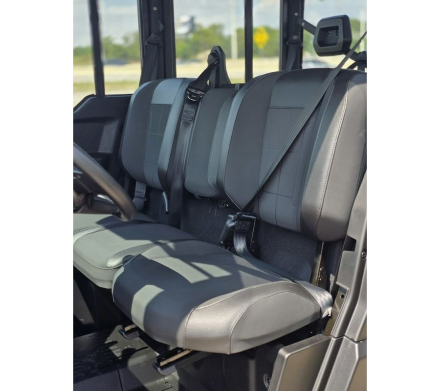 2026 Can-Am® Defender MAX XT CAB HD11